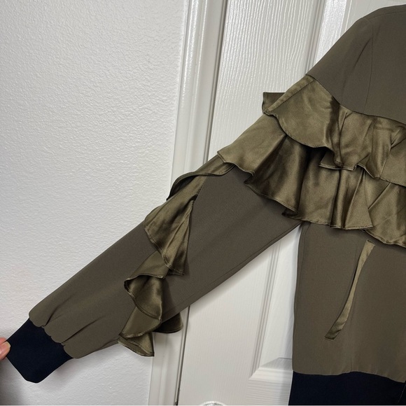 Cinq a Sept Women’s Leia Ruffle Bomber Jacket In Olive Size XS - Picture 15 of 17
